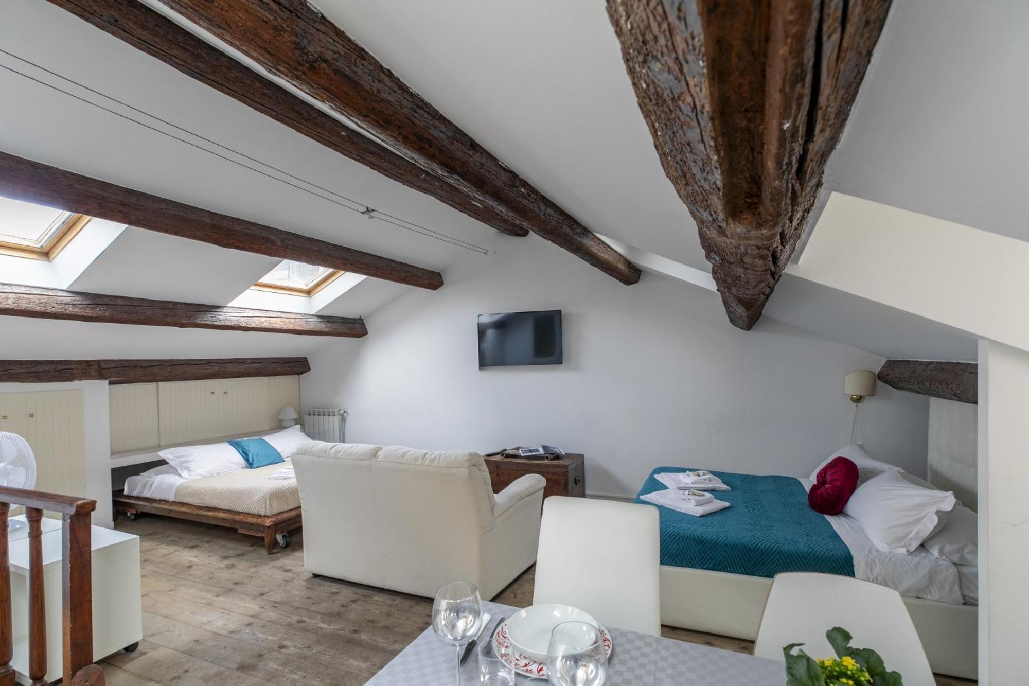 Nice Lovely Attic For 4 Person With Wifi - A/C 威尼斯 外观 照片