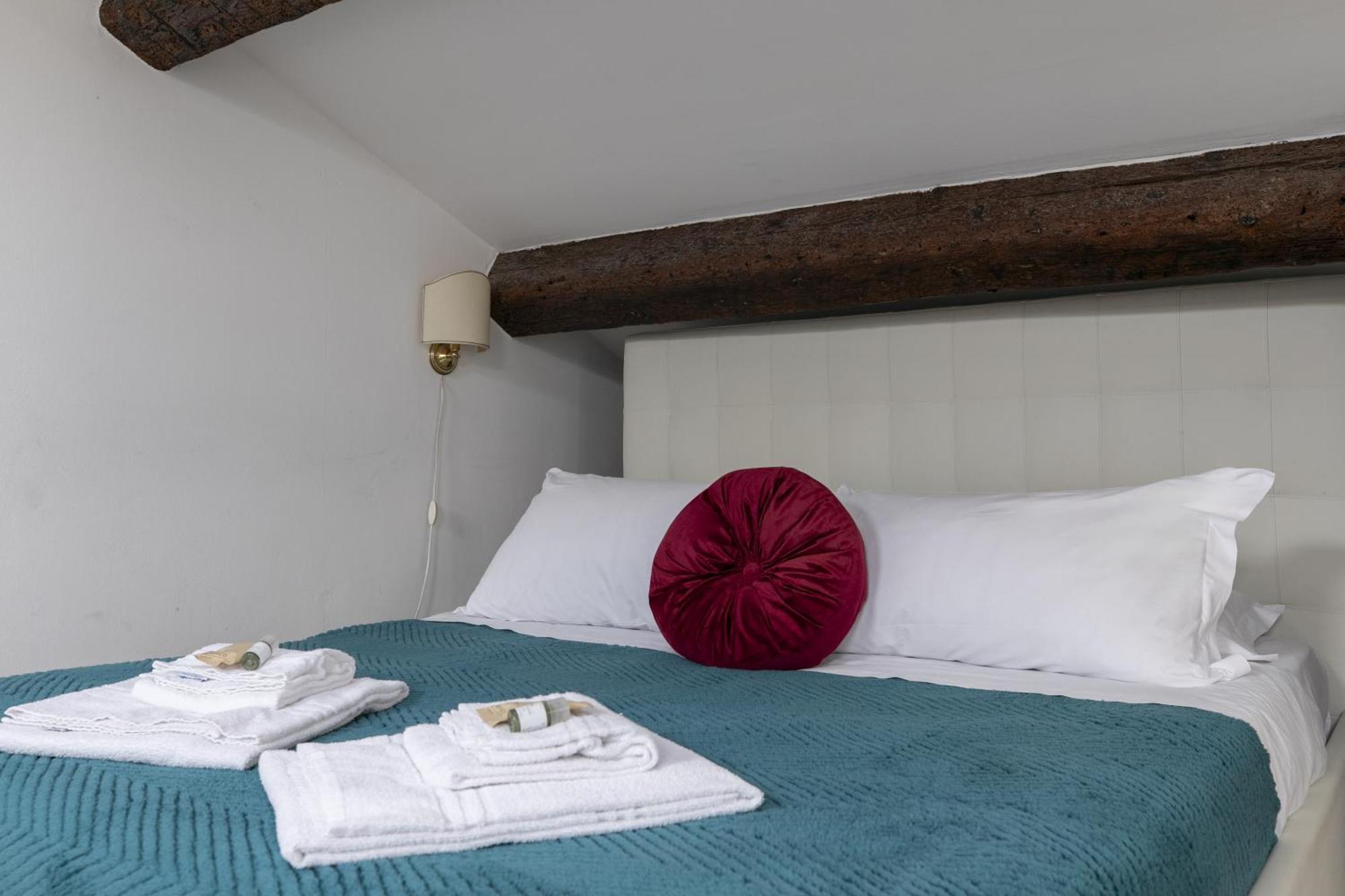 Nice Lovely Attic For 4 Person With Wifi - A/C 威尼斯 外观 照片